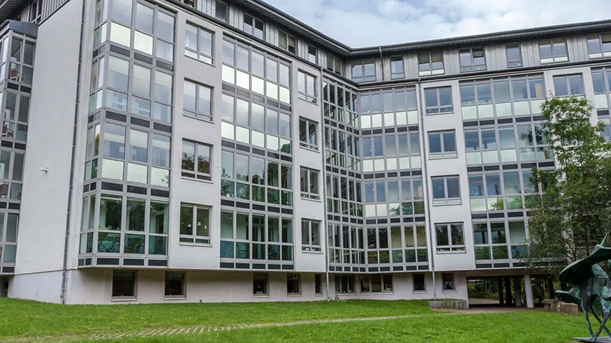 Das Gebäude der PFLEGEN & WOHNEN HAMBURG Wilhelmsburg Einrichtung.